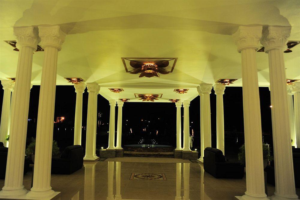 Onreech Hotel Seeduwa Exterior foto